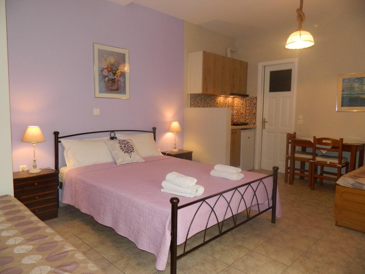 Perakis Apartments Хидра Екстериор снимка